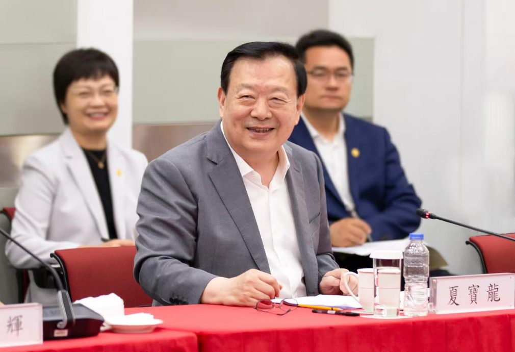  夏宝龙：“下跪”求饶必为中国人民所不齿