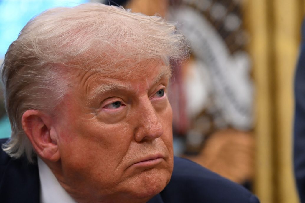 外国电影课关税 白宫指仍未定案 　特朗普：会与业界会面