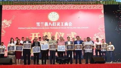 黄思汉：在雪设数据中心   外资须采用30%本地货