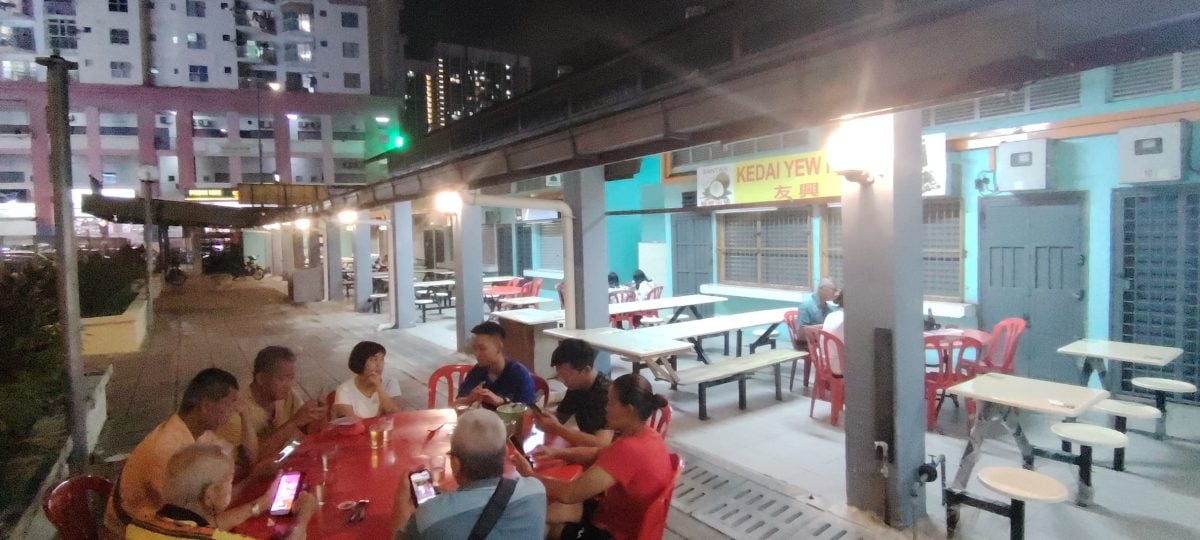 大都会/“要?不要?” 再不明确回应DBKL 直接撤销摊主执照