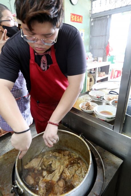 大都会/封面/巴生肉骨茶会起价吗?