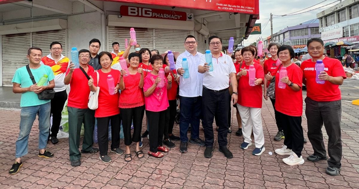 大都会/柯鹏飞呼吁选民申请ISS