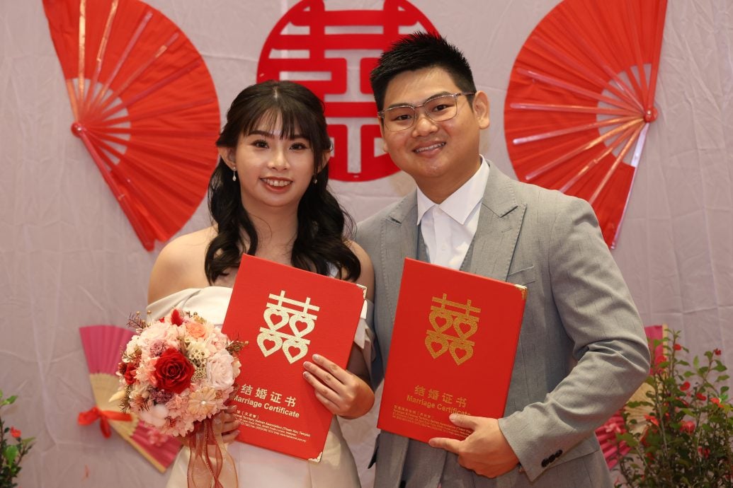 大都会/(主文)2025年5月25日好彩头 雪隆海南会馆(天后宫)今办大型婚姻注册仪式 祝福119对新人百年好合 白头偕老