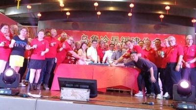 李连袋：育华二校收生受限制  盼乌冷国会议员助力争