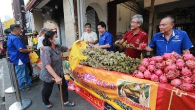 茨厂街端午”粽”动员！  逾千粽子温情派街坊