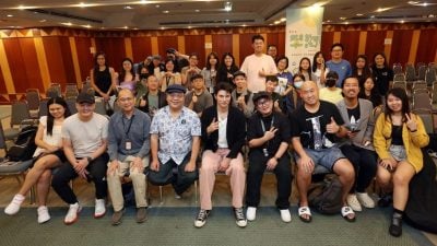 “学海杯”全国校园歌曲创作赛   凤小岳 佳旺 音乐谈唱会造势