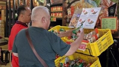 加入番茄西班牙黑猪肉等   老字号创新口味出“粽”