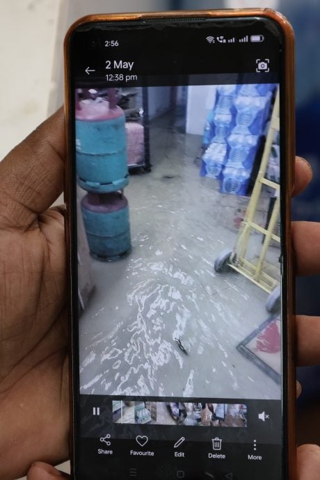 大都会/ME03头/雷健强：沙叻大街水灾问题/8图