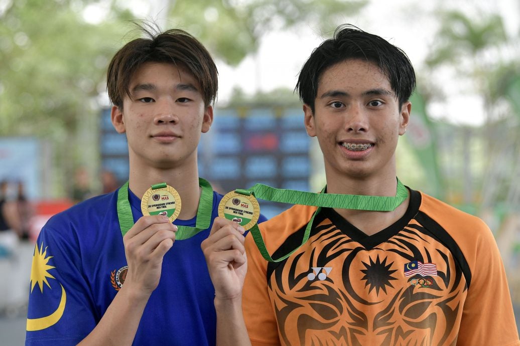 大马全国跳水选拔赛|刚病愈仍称霸男双人3公尺跳板  诺卡亚姆（杨睿杰）达标摘金