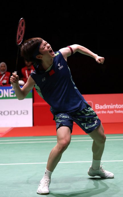 大马羽球超级500赛|今年接近过半终得首冠  王祉怡：我感觉很激动