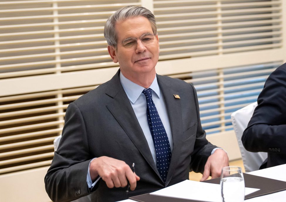 天下事)中美经贸高层会谈 特朗普称取得“重大进展”