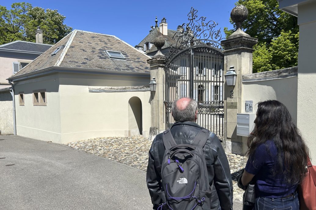 天下事)中美经贸高层会谈 特朗普称取得“重大进展”