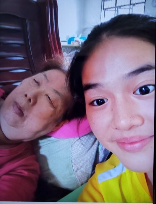 女生坠河亡|从小带大孙逝两老悲伤欲绝 雪仪是家里开心果 