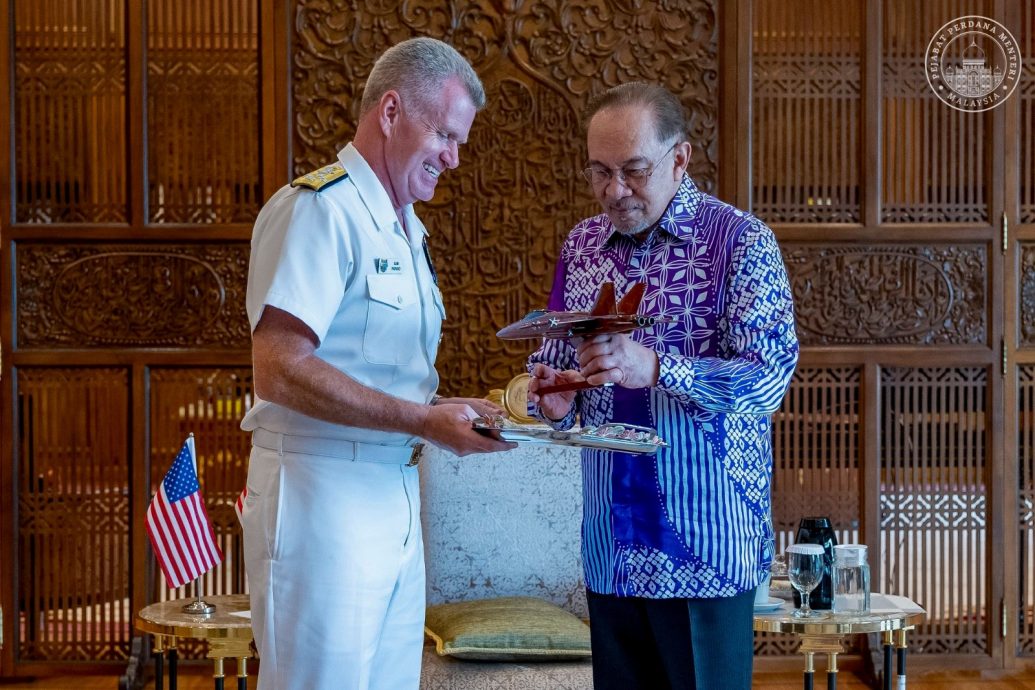 安华接待美印太司令部司令