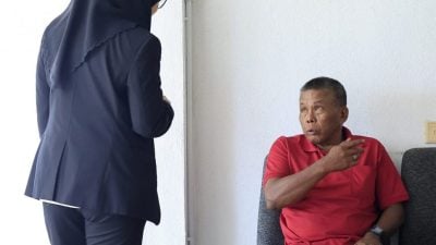 采棕果工人认罪    对女婴淫秽评论 罚3000