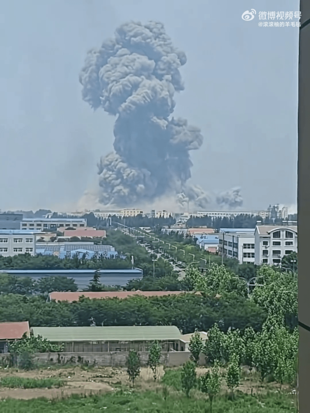 山东化工厂大爆炸“惊现蘑菇云”！　医院惊传“人满为患”