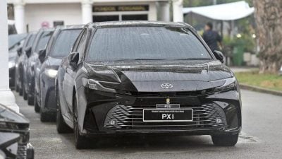 槟州议会 |换15新官车 耗资331万   媒体追问 曹观友证实