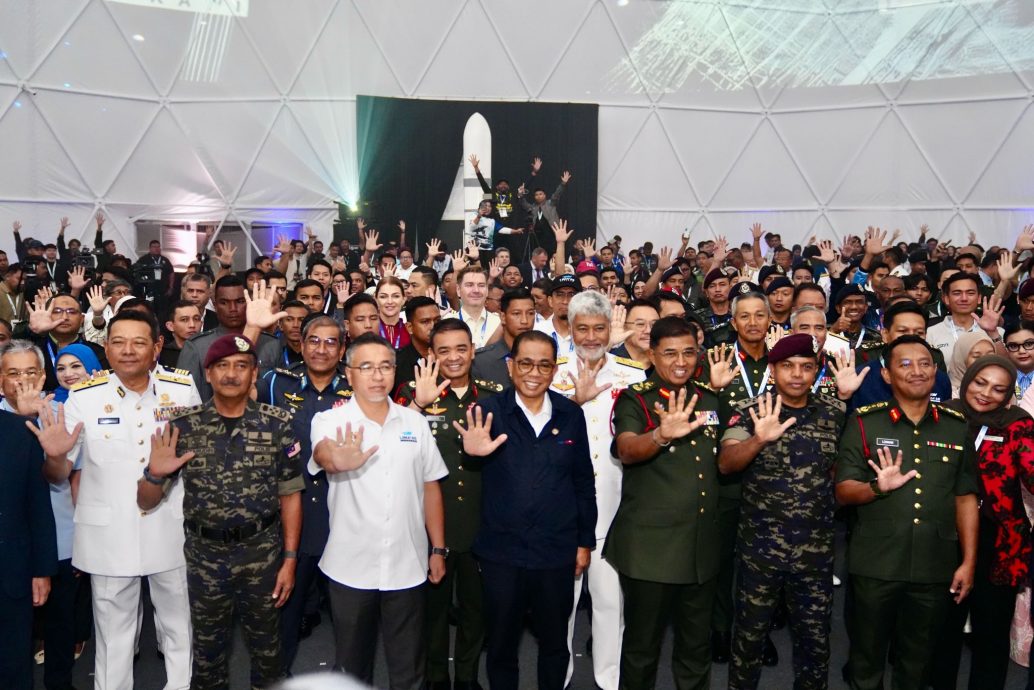 已审(全国版)第17届浮罗交怡国际海空展圆满落幕,2027年再会!