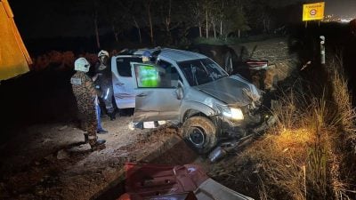 貨櫃羅裡衝入反向車道 4車連環撞母女不治