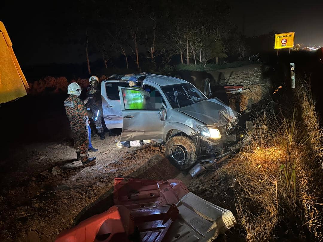 已签发 全国:4车连环撞,一对母女伤重不治 3人伤