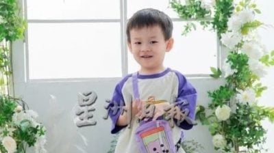 男童留校车内死亡 | 校车司机预料明日被控
