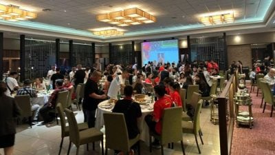 母亲节遇卫塞节长假  理性消费市场反应平稳不热