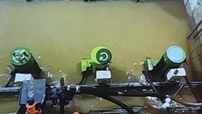 州议会 | 柔佛滤水站故障 莫哈末法兹里忙处理 3天没睡
