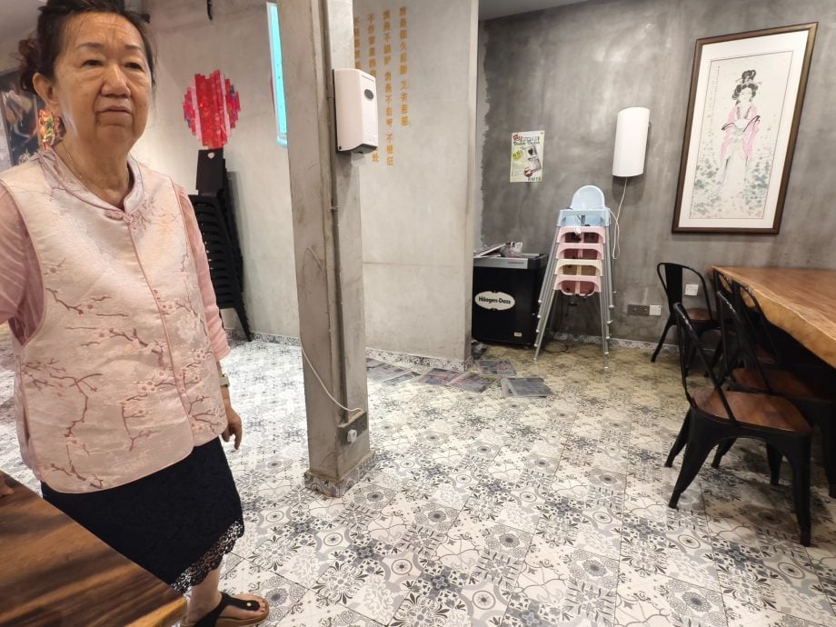 民生特工队〡大雨致污水倒灌4店受影响 茶叶店损失40万