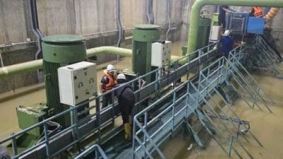 莫哈末法兹里：柔佛河滤水站故障 新山县多区制水 约10万名用户受影响