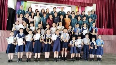东甲县华文嘉年华落幕 20华小派225学生参赛