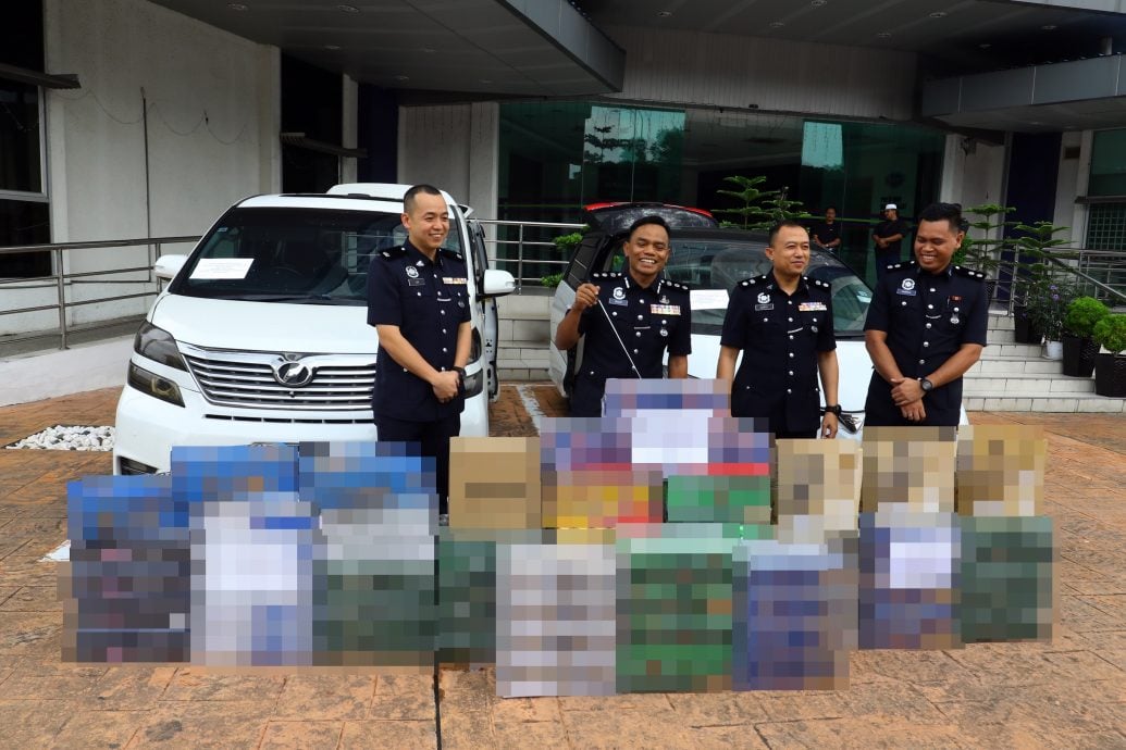 **已签发**柔:头条之一或显刊:民宅藏漏税酒 警突击捕1男充公约50万货物现金