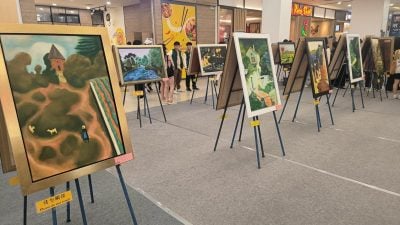銮中美设科仿作展开幕  家长到场踊跃支持