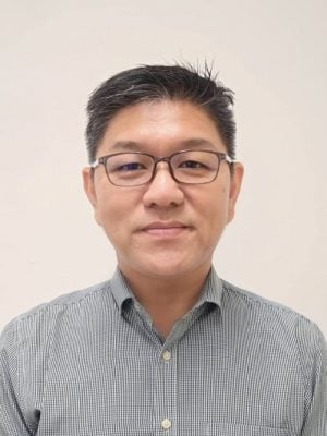 **已签发**柔:头条之一:銮中董事会宣布 赖俊雄将任新校长