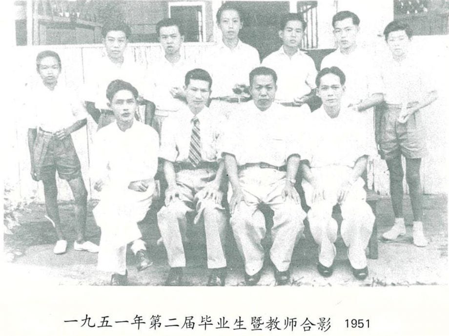 **已签发**柔:封面:这些人,那些事〡马塞华小建校逾90载 校友出钱出力为母校