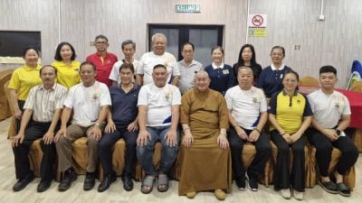 銮卫塞节花车游行分阶段封路 民众受促使用替代道路
