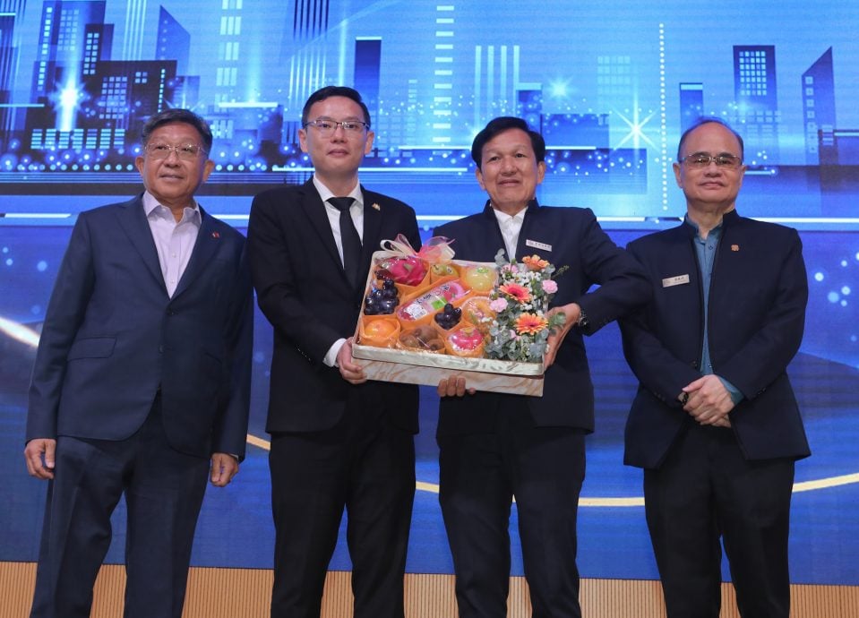 **已签发**柔：柔新经济特区大蓝图11月出台  李廷汉：特区不因政治变化而动摇