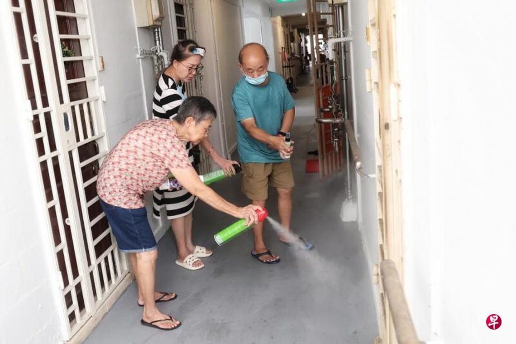 *已签发*柔:狮城二三事:住户半月不在家 臭虫爬满邻居家