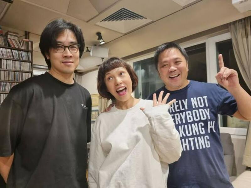 *已签发*柔:狮城二三事:相隔10年再唱狮城国庆主题曲 陈洁仪乐当“和音”