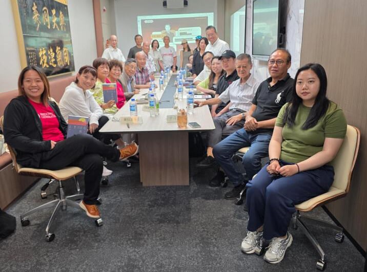 *已签发*柔：狮城二三事：红头巾传奇搬上银幕 中国制作团队来新考察