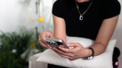 高薪女狮城寻红娘   货不对办求退款