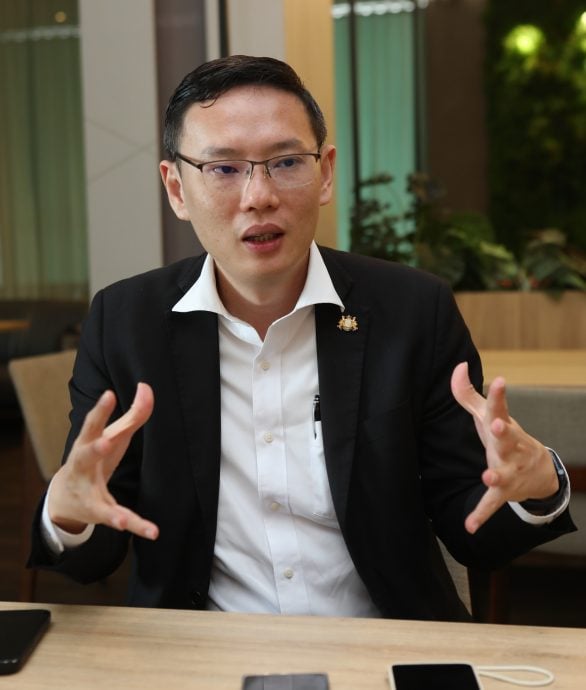 **已签发**柔:第三版头:柔新经济特区设立 中小企、外资着眼点不同