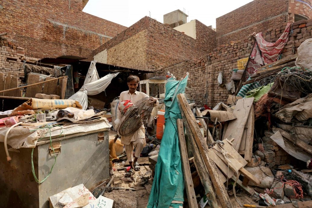 巴基斯坦东部暴风雨已致20死
