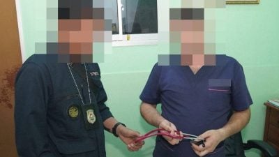 夜间营业仅服务外劳 巴男无牌行医被捕