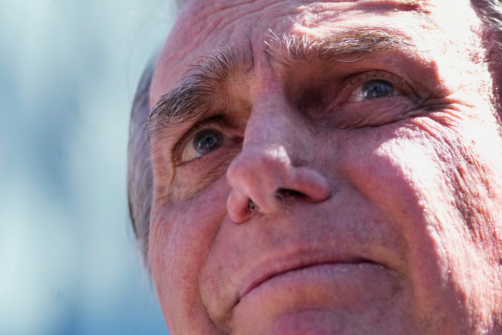 巴西前总统博尔索纳罗出院 腹部手术休养3周康复