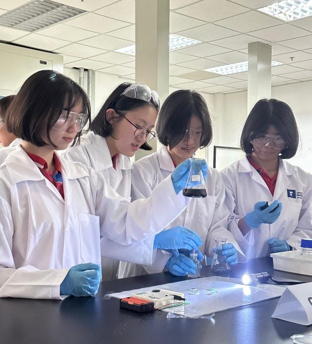 年轻人版/主文（大北马）学海学记/吉华中学/吉华中学二校（参访大学）