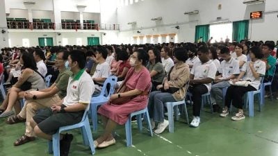 【校园报道】菩提中学办讲座   了解如何申请本地大学