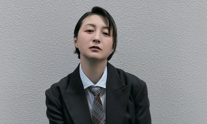 广末凉子连5撞仅轻伤 　保命车款引日网热议