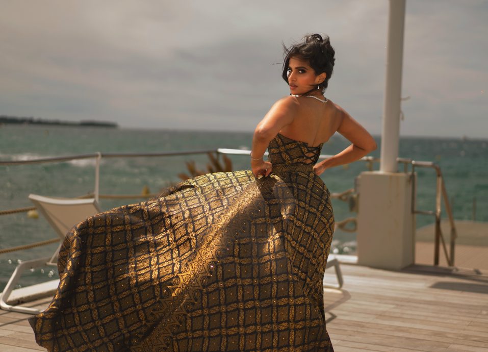 康城影展|砂马兰诺族宋吉礼服惊艳全场  妮莎：这是文化外交