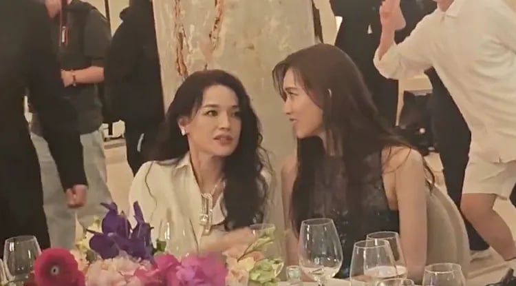 康城影展｜舒淇林志玲餐桌同框 于适夹双女神中间吃饭