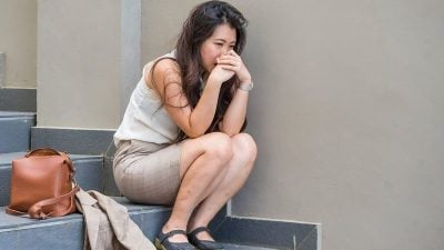 开工两周每天加班到9点 女子想裸辞：我撑不住了！